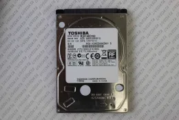 HDD Toshiba(MQ01ABD050)から異音が発生し、認識できない。