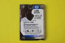 HDD Westerndigital WD10JPVT-22JC3T0 が認識しない。