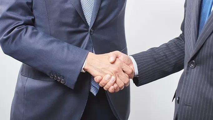 データ復旧サービス LIVEDATA お客様の声 メインビジュアル