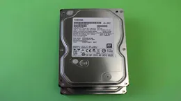 NAS Buffalo HD-WL2TU3/R1J 1TBx2 RAID1 からのデータ復旧に成功