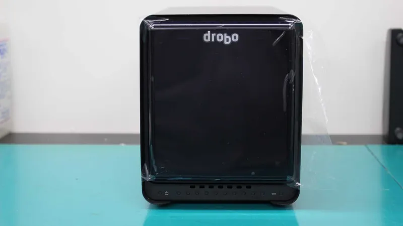 drobo5c-2