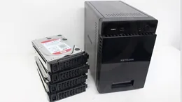 NAS NETGEAR RN104 WD30EFAX-68JH4N1 3TBx4 X-RAIDサーバーの復旧