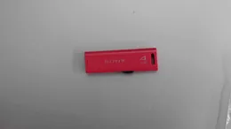 USBメモリー USM4GRがマイコンピュータで認識しない。